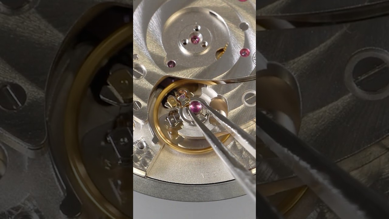 Inside IWC’s Caliber 32111: Watchmaker Florian Salzer Fits the Balance Wheel and Rotor